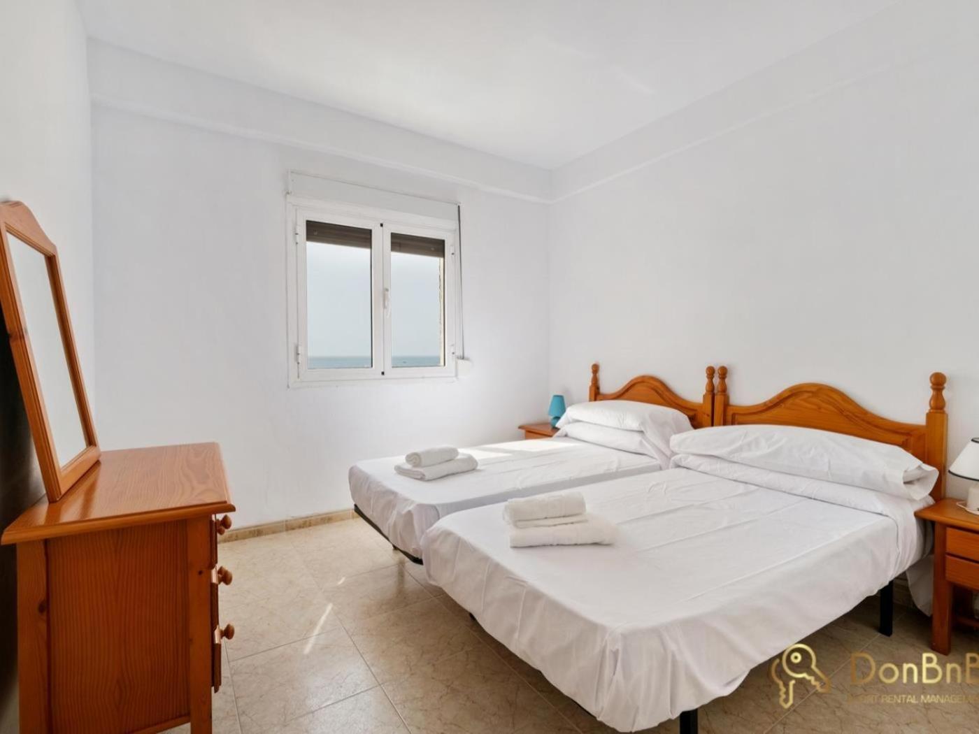 Apartamento Con Piscina En La Primera Linea De Playa De 丰希罗拉 客房 照片