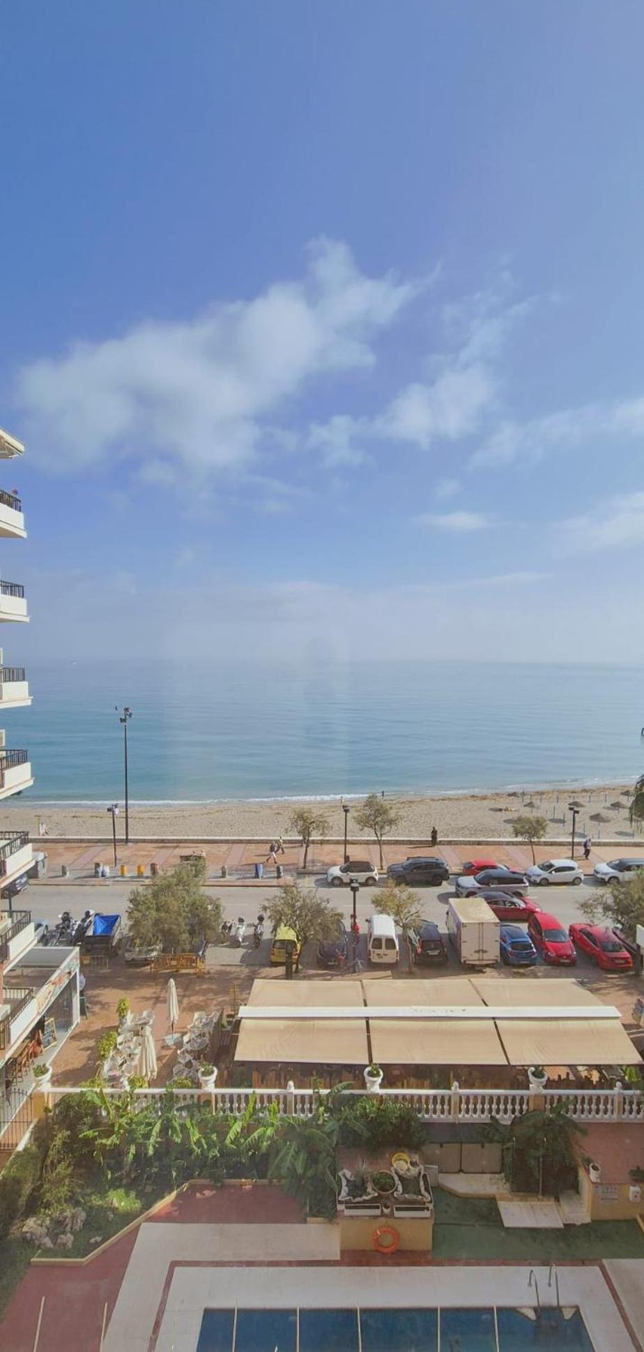 Apartamento Con Piscina En La Primera Linea De Playa De 丰希罗拉 外观 照片
